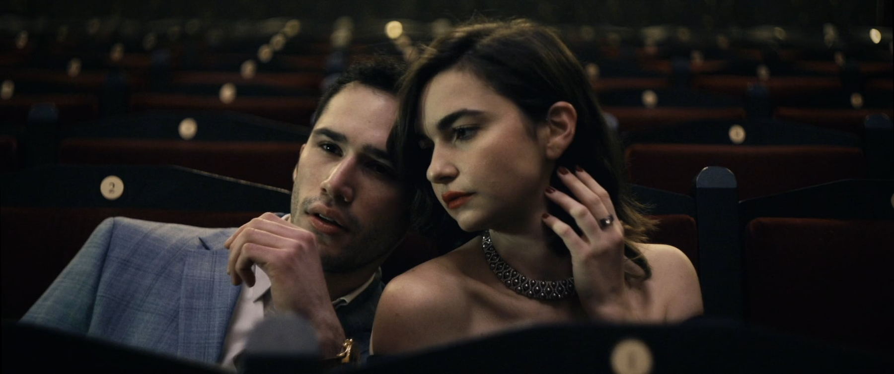Photogramme du film A story about love, tourné au cinéma Le Louxor